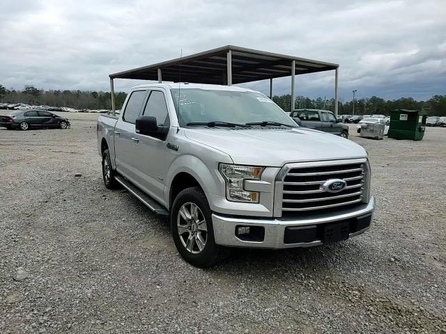 2015 Ford F-150 - Image 10