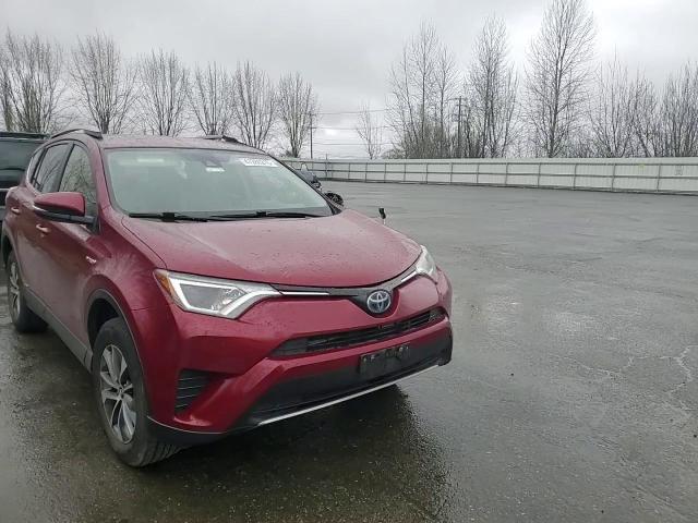 2018 Toyota RAV 4 - Image 12
