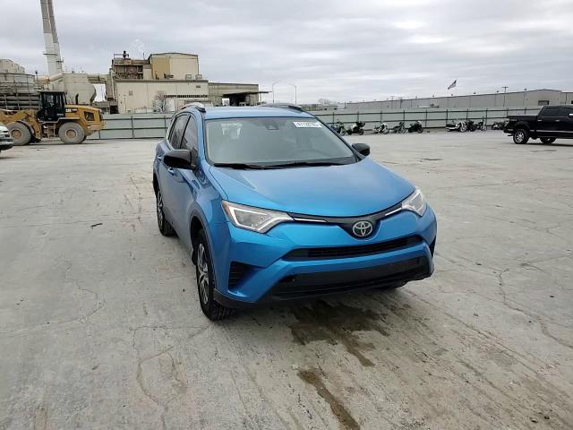 2017 Toyota RAV 4 - Image 11