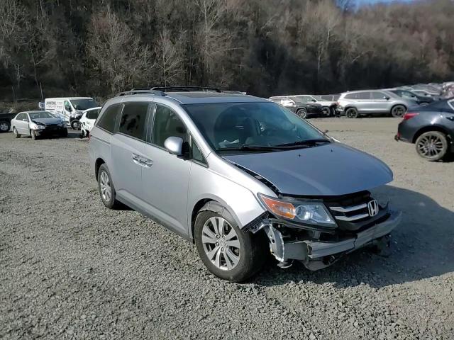 2016 Honda Odyssey - Image 14