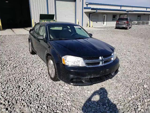 2013 Dodge Avenger - Image 11