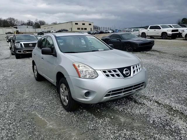 2011 Nissan Rogue - Image 12
