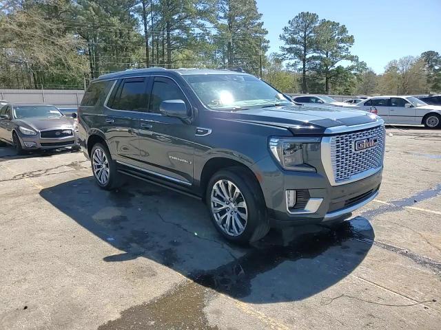 2021 GMC Yukon - Image 14