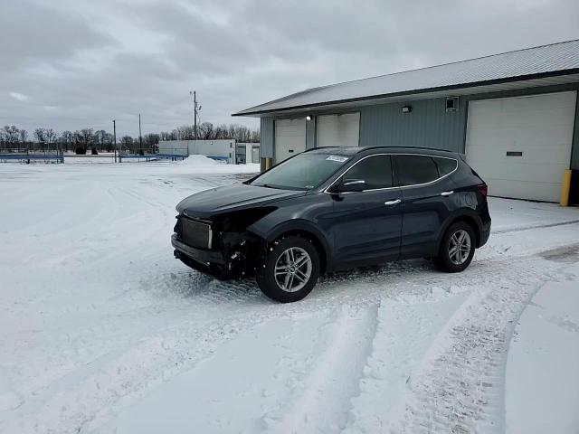 2017 Hyundai Santa Fe - Image 16