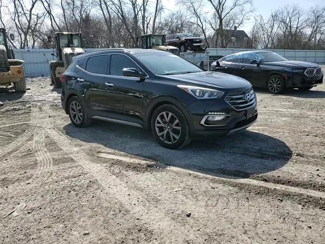 2017 Hyundai Santa Fe - Image 14