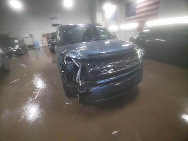 2018 Ford Explorer - Image 13