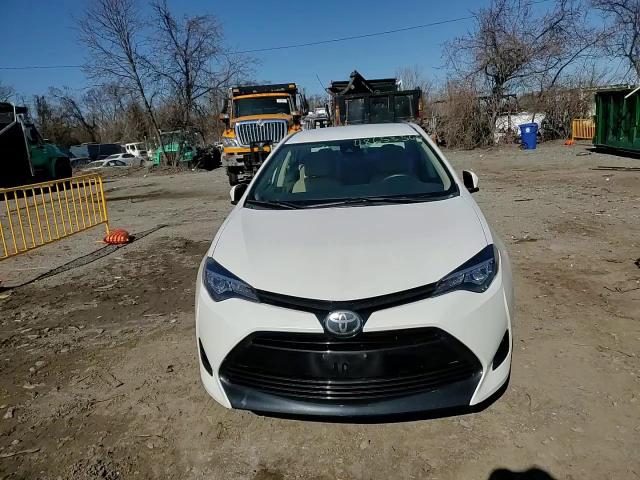 2017 Toyota Corolla - Image 11