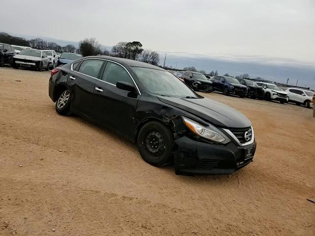 2016 Nissan Altima - Image 11