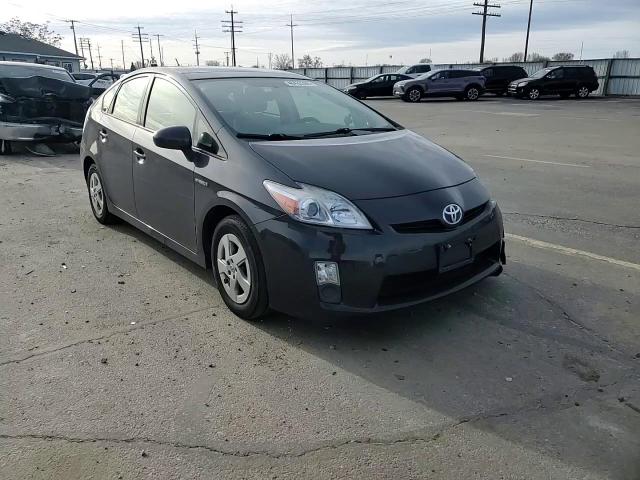 2010 Toyota Prius - Image 11