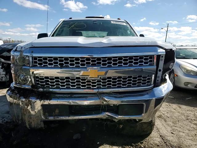 2019 Chevrolet Silverado - Image 11