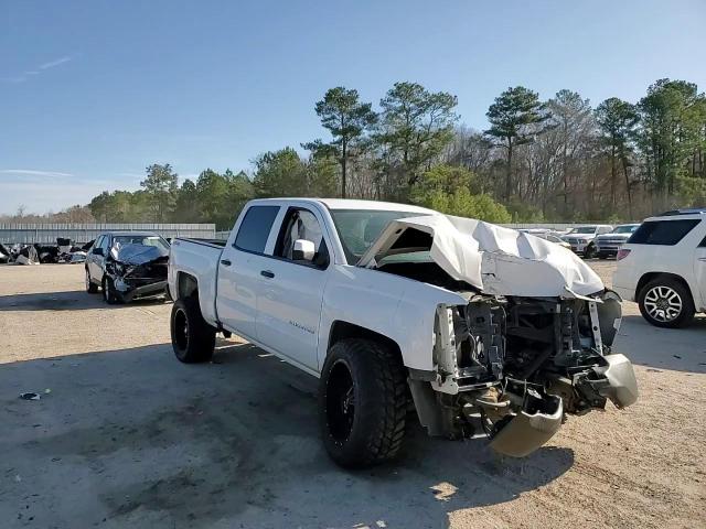 2018 Chevrolet Silverado - Image 10