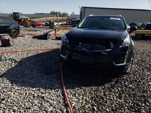 2017 Cadillac XT5 - Image 14
