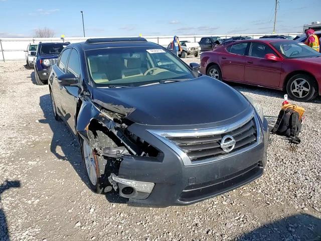 2014 Nissan Altima - Image 11