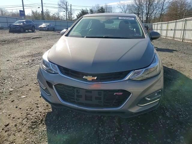 2017 Chevrolet Cruze - Image 11
