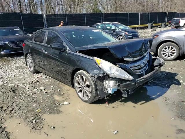 2013 Hyundai Sonata - Image 11