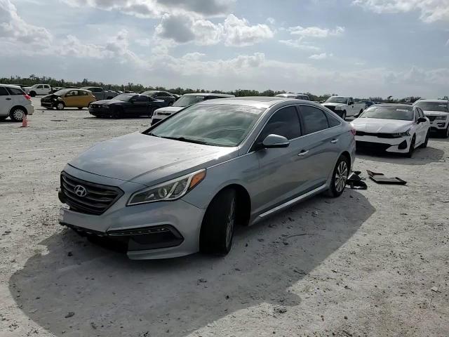 2016 Hyundai Sonata - Image 11