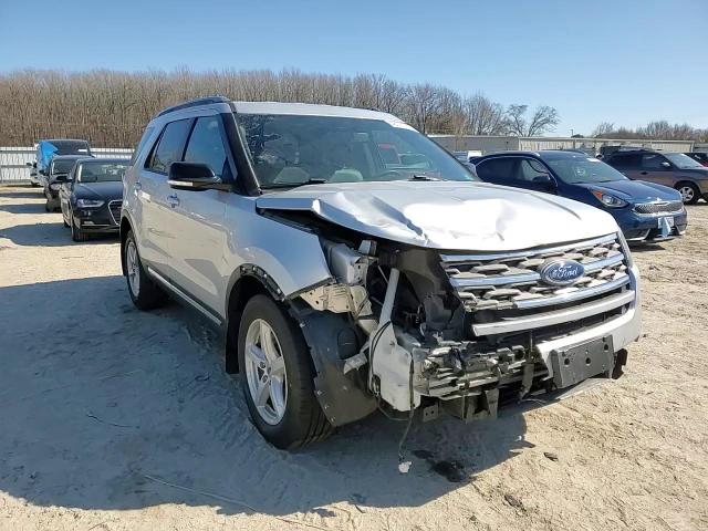 2018 Ford Explorer - Image 12