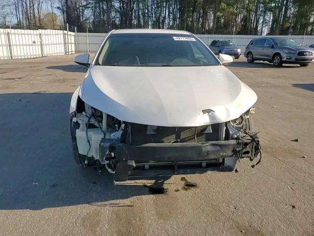 2016 Toyota Camry - Image 10