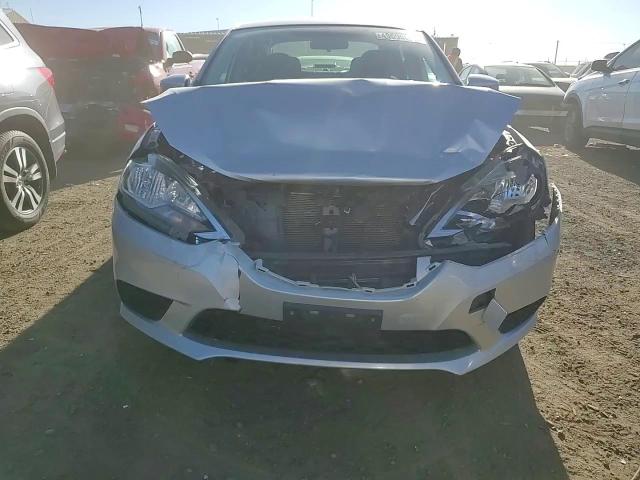 2017 Nissan Sentra - Image 10