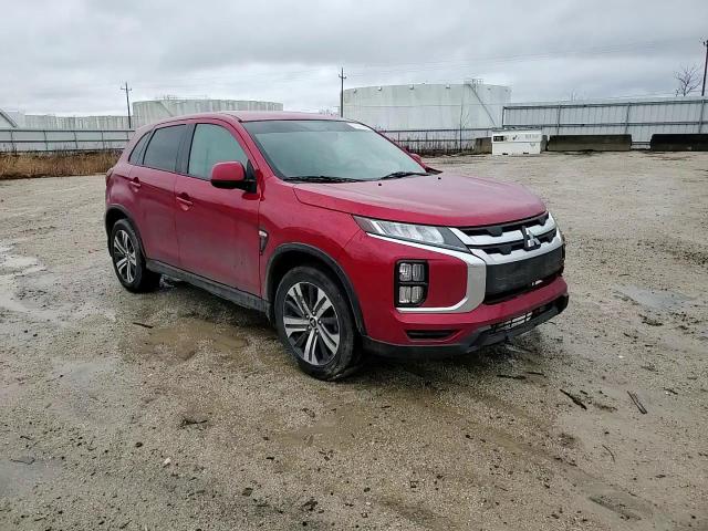 2020 Mitsubishi Outlander - Image 12