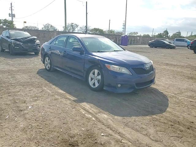 2010 Toyota Camry - Image 11
