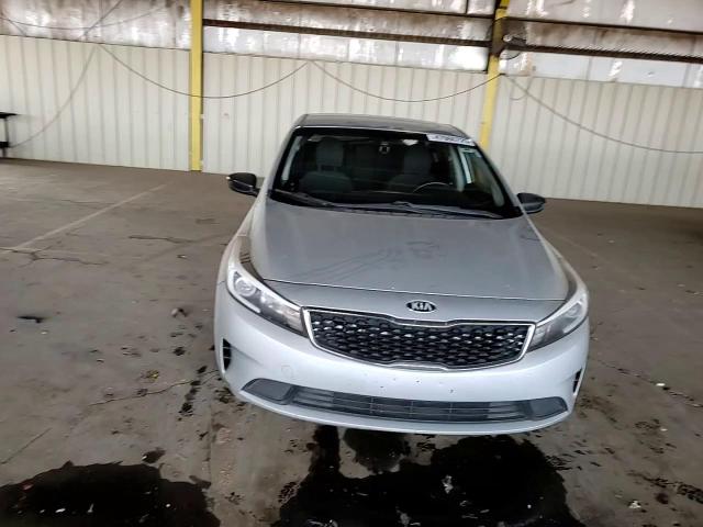 2018 Kia Forte - Image 10