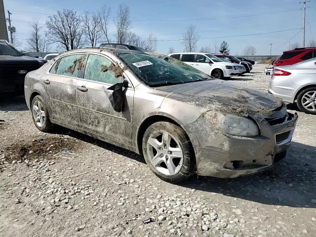 2011 Chevrolet Malibu - Image 11