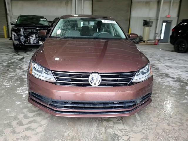 2017 Volkswagen Jetta - Image 11