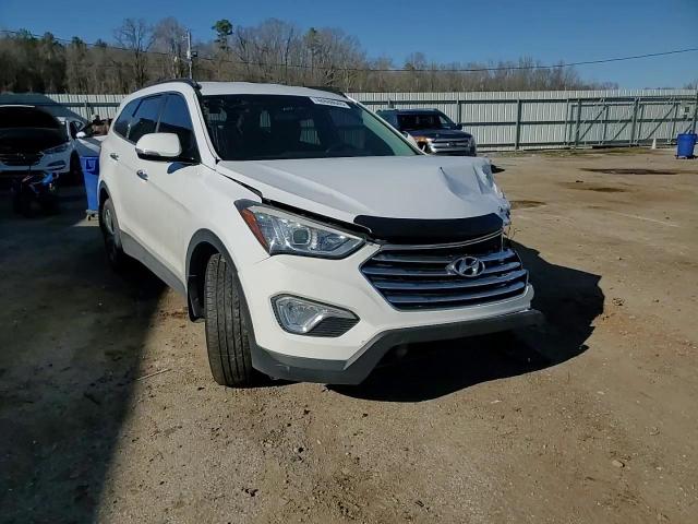 2013 Hyundai Santa Fe - Image 11
