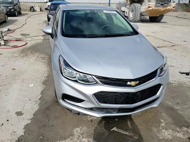 2017 Chevrolet Cruze - Image 14