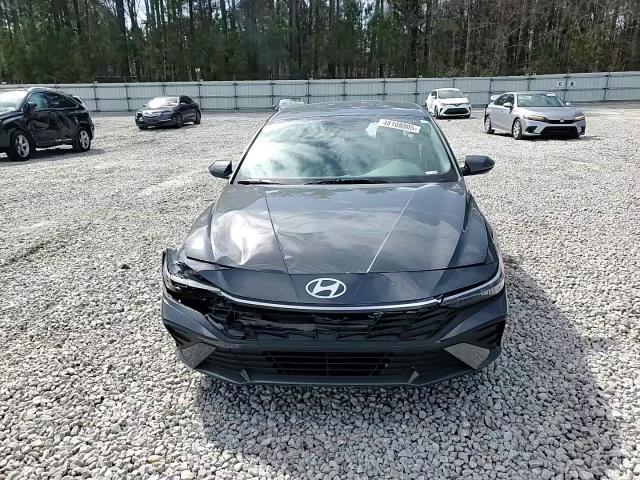 2024 Hyundai Elantra - Image 11