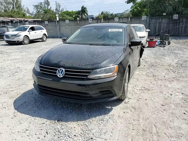 2015 Volkswagen Jetta - Image 10