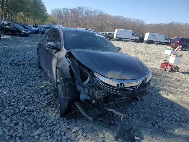 2017 Honda Accord - Image 10