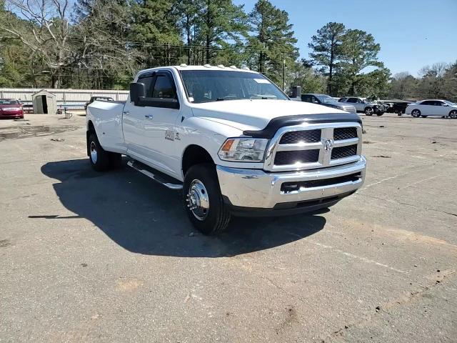 2018 RAM 3500 - Image 13