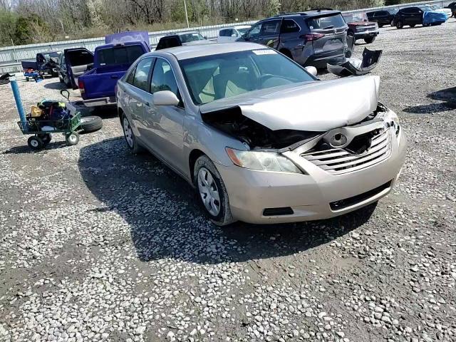 2009 Toyota Camry - Image 11