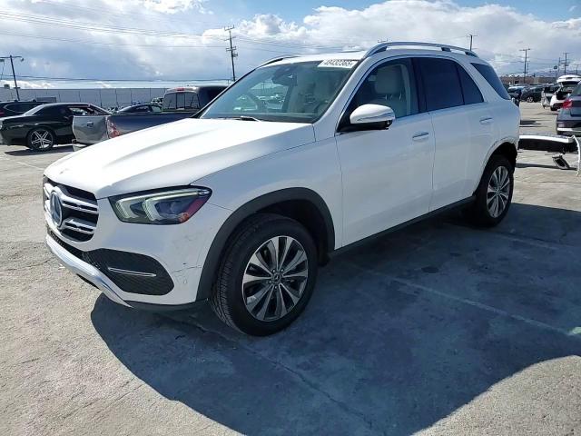 2021 Mercedes-Benz GLE - Image 11