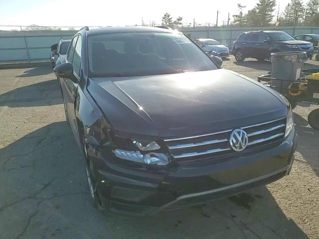 2018 Volkswagen Tiguan - Image 12