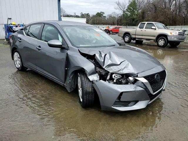 2020 Nissan Sentra - Image 13