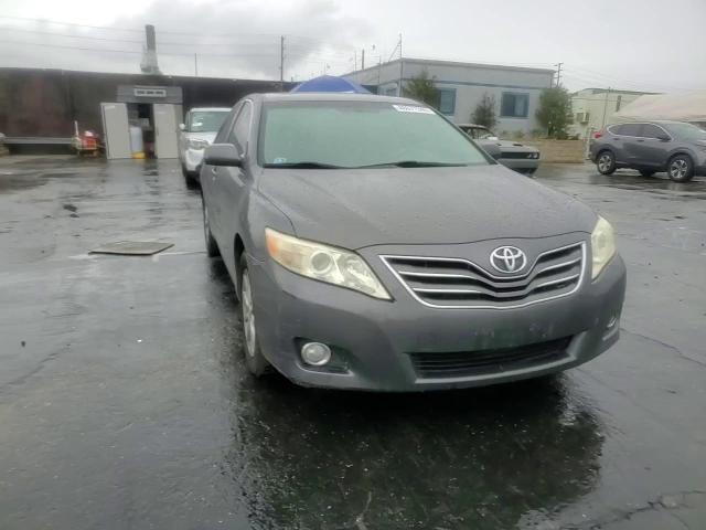 2010 Toyota Camry - Image 11