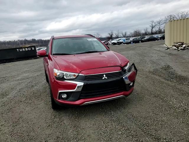 2017 Mitsubishi Outlander - Image 15