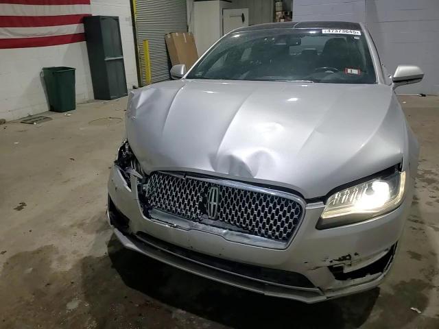 2017 Lincoln MKZ - Image 10