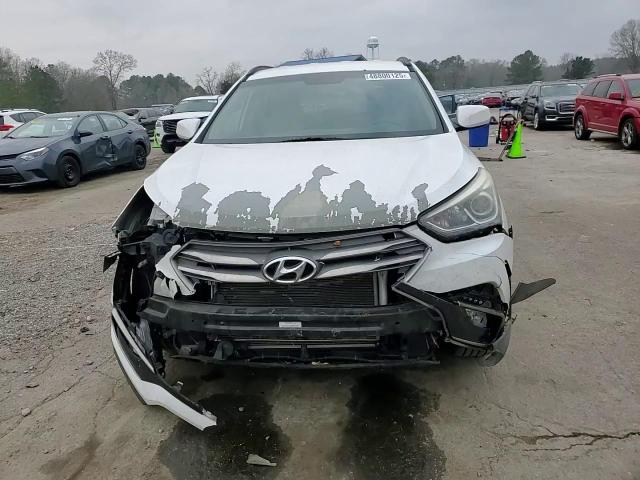 2017 Hyundai Santa Fe - Image 12