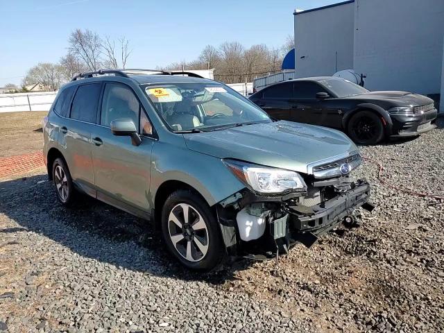 2017 Subaru Forester - Image 15