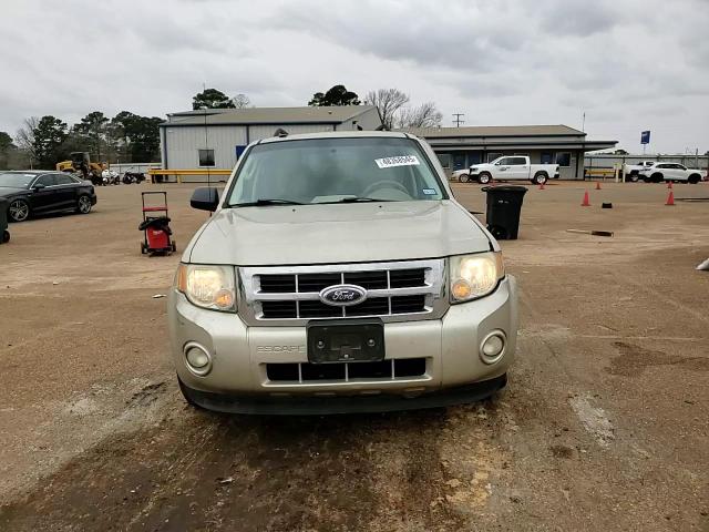 2012 Ford Escape - Image 11