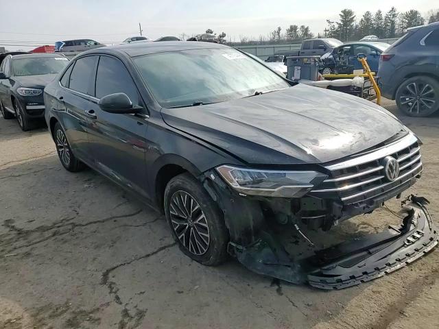 2019 Volkswagen Jetta - Image 11