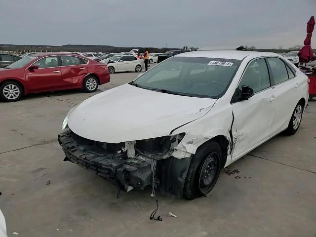2015 Toyota Camry - Image 14