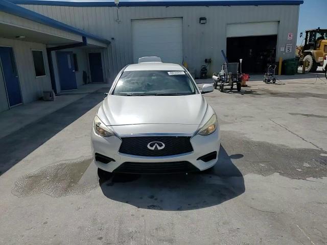 2017 Infiniti QX30 - Image 13