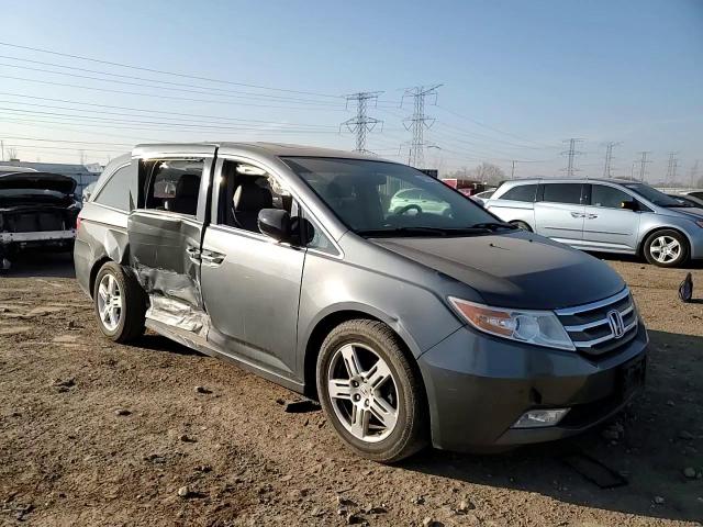 2012 Honda Odyssey - Image 12