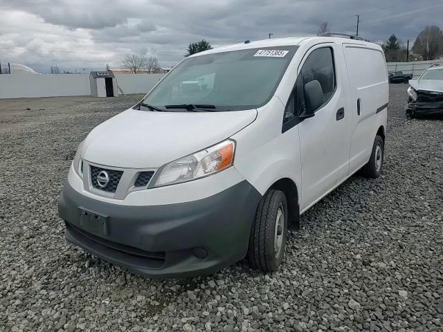 2017 Nissan NV - Image 11