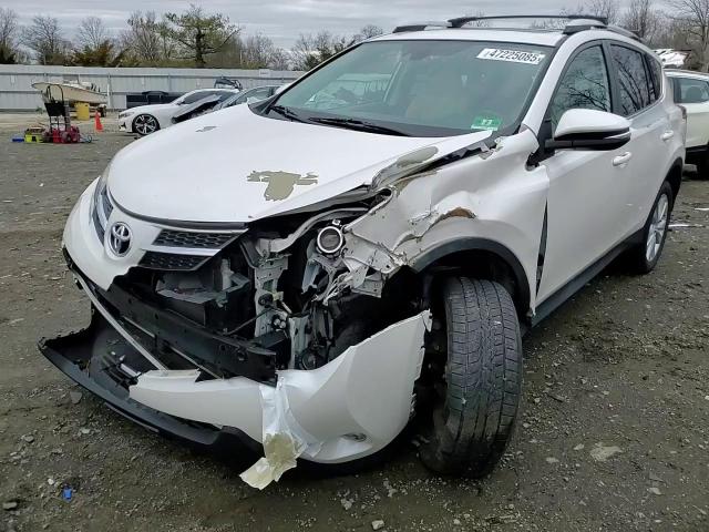 2014 Toyota RAV 4 - Image 11